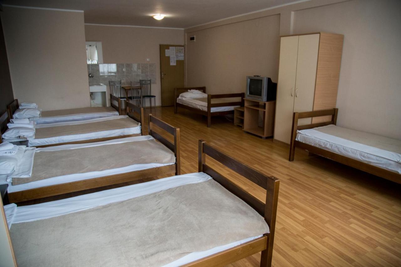 Hostel Milkaza Novi Sad Esterno foto